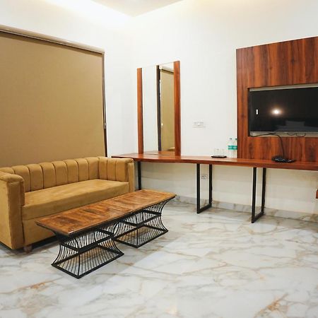 The Krati Resort & Convention Centre Bareilly Luaran gambar