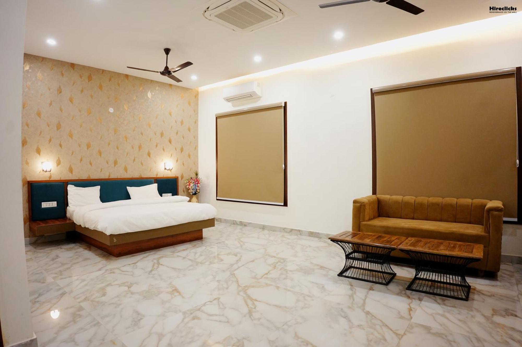 The Krati Resort & Convention Centre Bareilly Luaran gambar